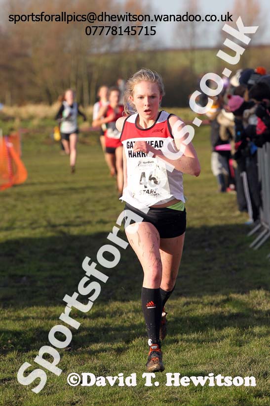 Under-17 womens Northern Cross Country  Championships, Pontefract. Photo: David T. Hewitson/Sports for All Pics